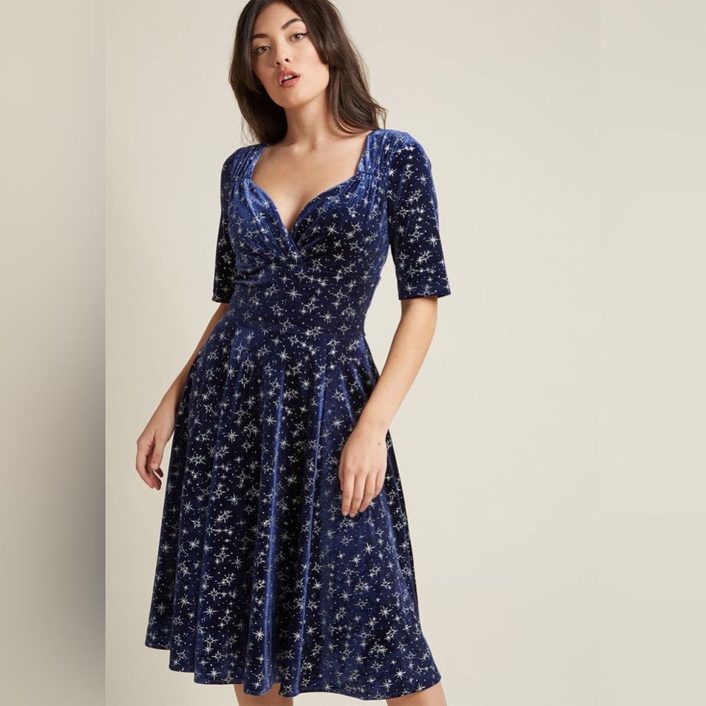 Collectif x ModCloth Velvet Vixen dress
